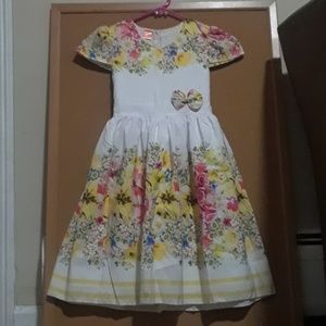 Little girls floral dress.